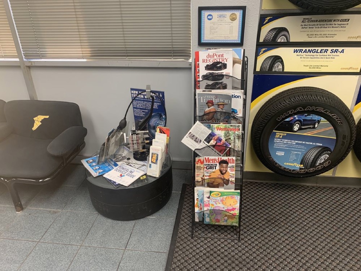 Waiting area at Western Brake & Tire